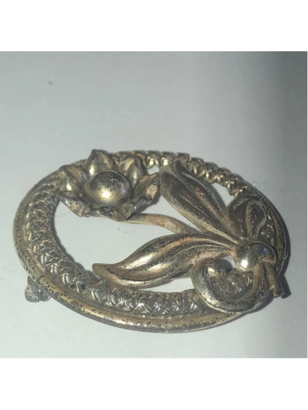 Danecraft Sterling Silver Floral Round Brooch Shoulder Pin